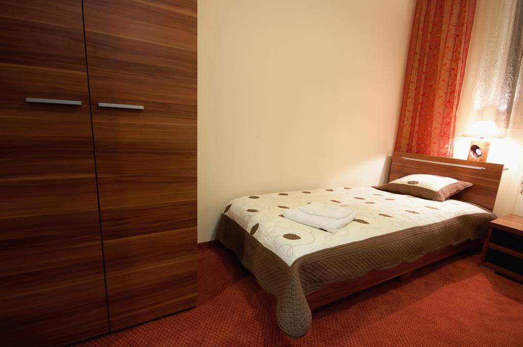 Hotel-24 Płock Cameră foto